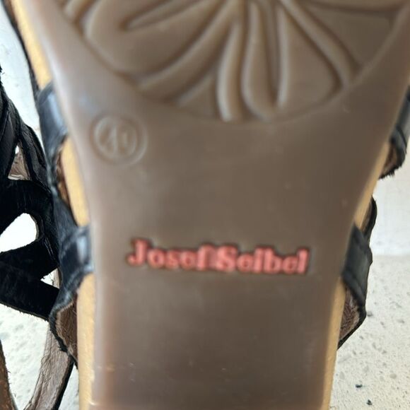 Josef Seibel Women's Ruth Black Leather Cut Out Open Toe Comfy Sandals Size 40 - Picture 11 of 12